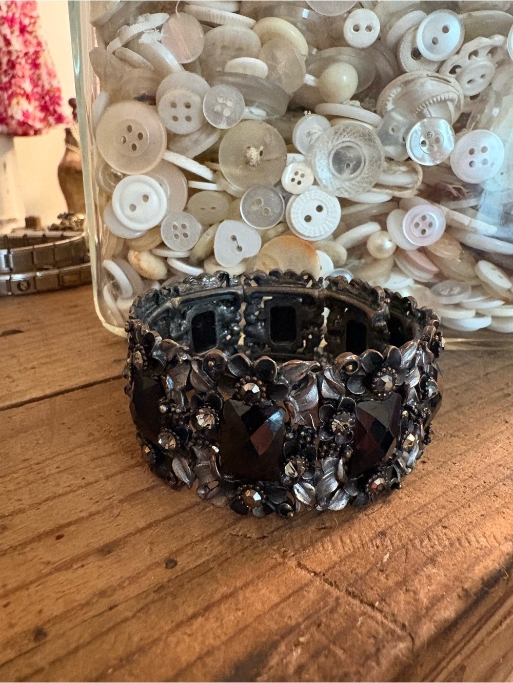 Embellished Black Crystal Flower Stretch Bracelet
